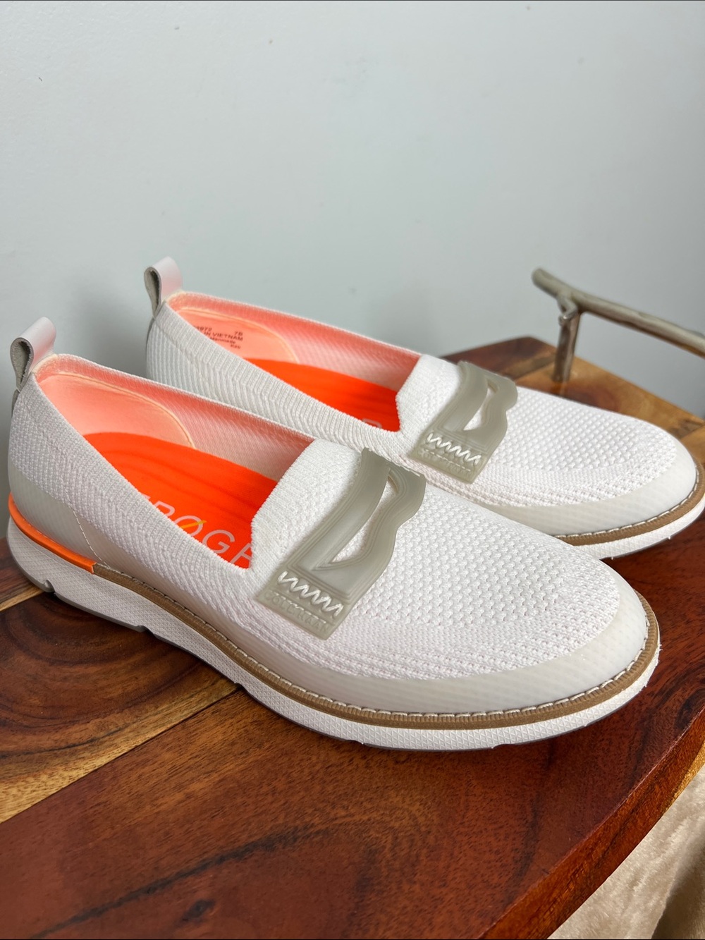 Cole Haan 4.ZeroGrand White Stitchlite Knit Penny Loafer Sneakers Women’s US 7B